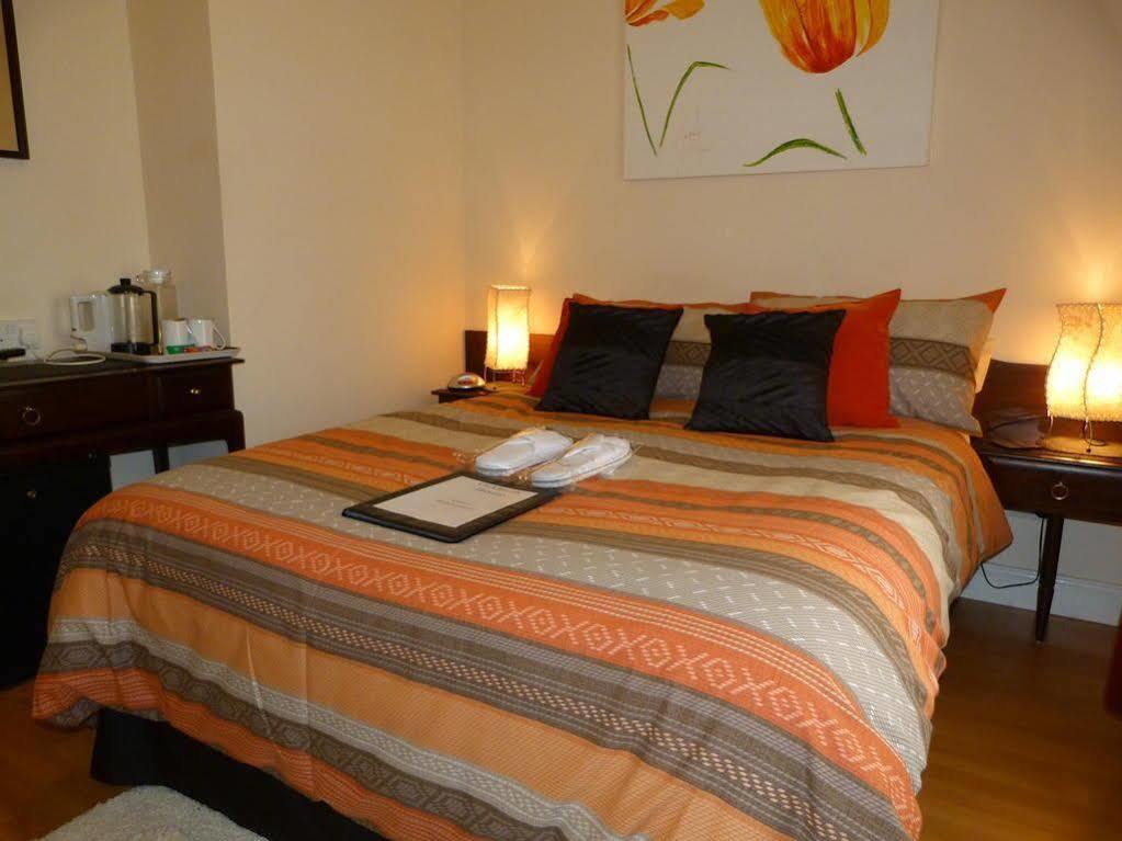 Отель Oaklands House - Adults Only Brading Экстерьер фото